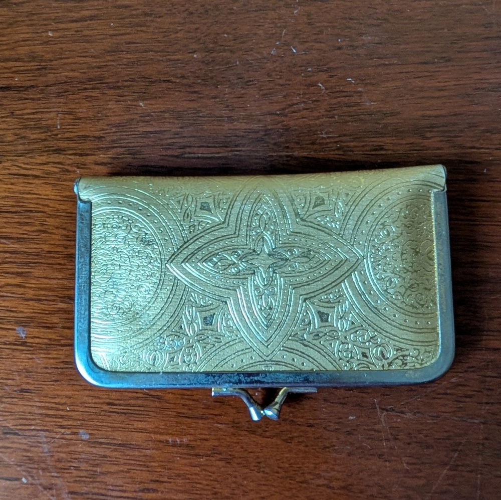 Vintage Ornate Gold Leather Nail Set, Kiss Clasp Manicure Set, With All tools